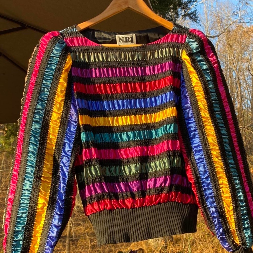 Very exciting 80s vintage sweater